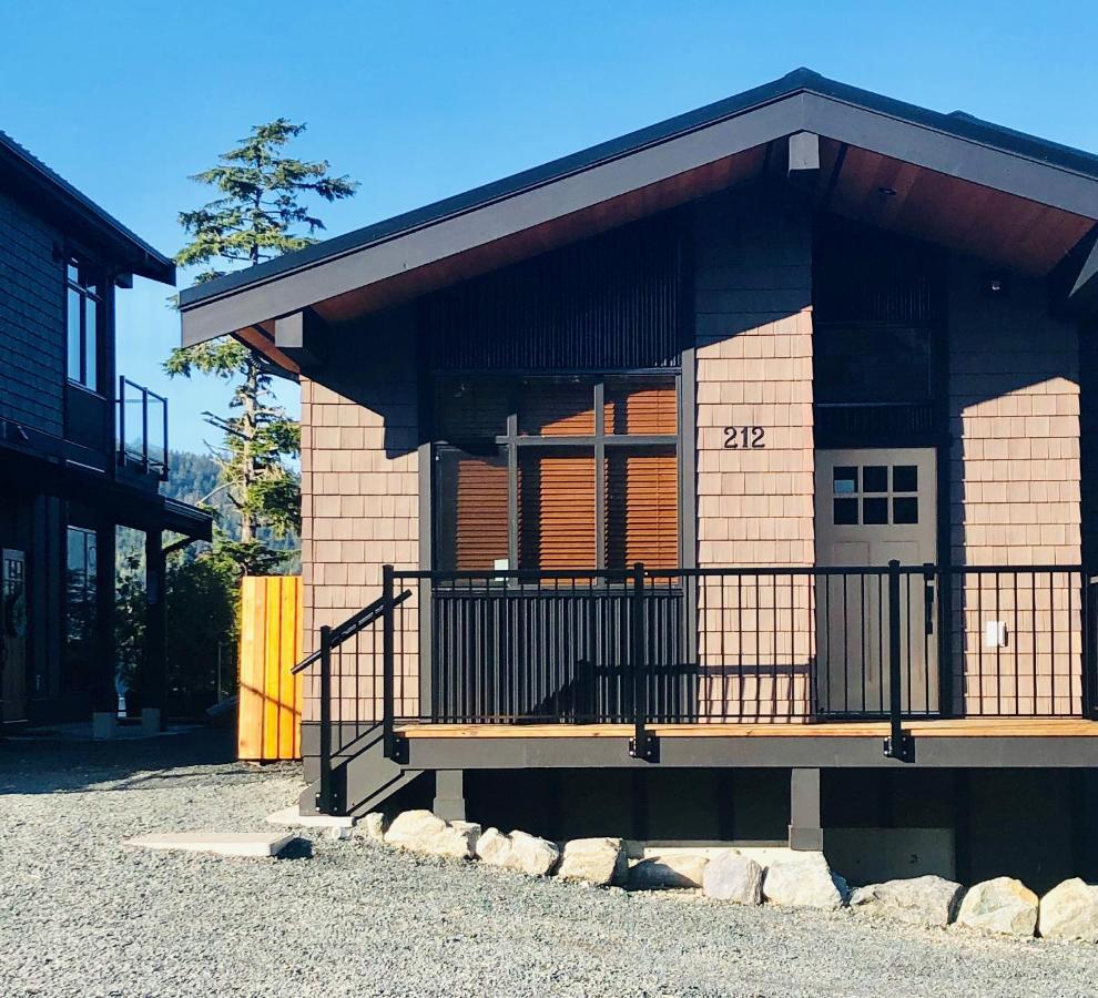 Sandy Feet Retreat Port Renfrew- Oceanfront 2Br Modern Cottage Exteriér fotografie